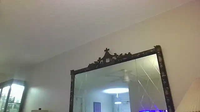 Snapshot of KosherCo313 chatting on November 22, 2025, 3:38 am KosherCo313 online show from November 22, 2025, 3:38 am