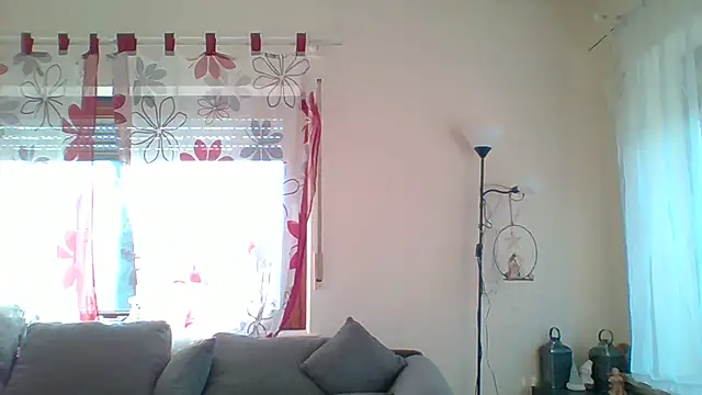 Snapshot of tommy3300 chatting on December 1, 2025, 10:31 am tommy3300 online show from December 1, 2025, 10:31 am