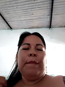 mother2-divorced online show from October 29, 2025, 1:35 pm