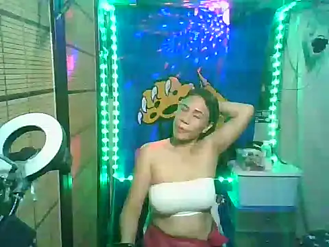 honeykoh online show from July 13, 2026, 1:36 pm