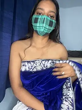 Cute Marina online show from November 3, 2025, 6:14 am