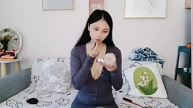 Snapshot of yuyan3929 chatting on November 17, 2025, 1:11 am yuyan3929 online show from November 17, 2025, 1:11 am