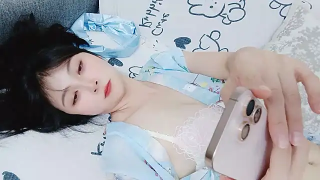 yuyan3929 online show from July 15, 2026, 12:32 pm