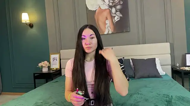 Adele Shy online show from October 29, 2025, 1:30 am