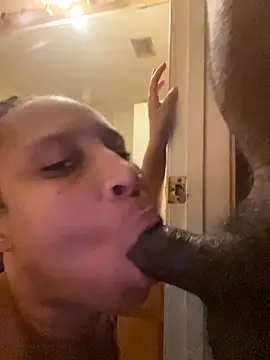 CreammieDelite online show from November 26, 2025, 3:29 am