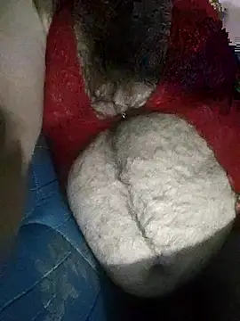 Snapshot of Morbosnif chatting on November 16, 2025, 5:13 am Morbosnif online show from November 16, 2025, 5:13 am