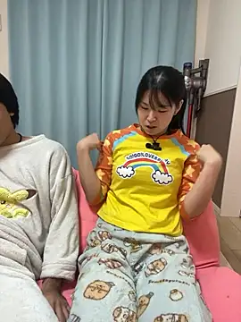 Snapshot of school_ch chatting on January 17, 2026, 2:11 pm school ch online show from January 17, 2026, 2:11 pm