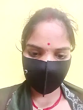 Snapshot of Shreya-750 chatting on December 3, 2025, 3:10 pm Shreya-750 online show from December 3, 2025, 3:10 pm