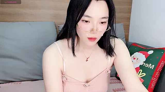 Snapshot of upoo7lt chatting on January 19, 2026, 5:33 am upoo7lt online show from January 19, 2026, 5:33 am