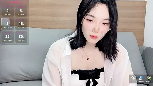 Snapshot of upoo7lt chatting on February 11, 2026, 1:10 am upoo7lt online show from February 11, 2026, 1:10 am