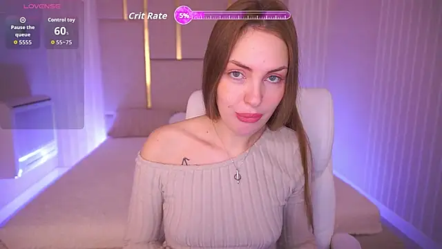 Snapshot of AleksaaJoy chatting on December 4, 2025, 6:44 am AleksaaJoy online show from December 4, 2025, 6:44 am