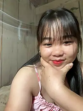 love pusy09 online show from May 4, 2026, 1:40 pm