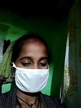 Snapshot of Hot_princess_1 chatting on November 17, 2025, 4:24 pm Hot princess 1 online show from November 17, 2025, 4:24 pm