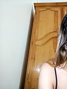 Snapshot of indilasixeey chatting on January 17, 2026, 3:11 am indilasixeey online show from January 17, 2026, 3:11 am