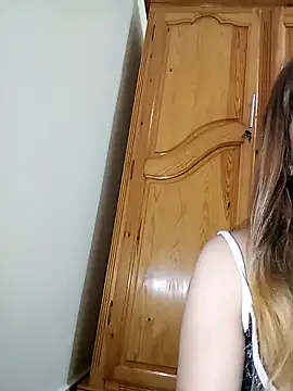 Snapshot of indilasixeey chatting on February 21, 2026, 8:10 pm indilasixeey online show from February 21, 2026, 8:10 pm