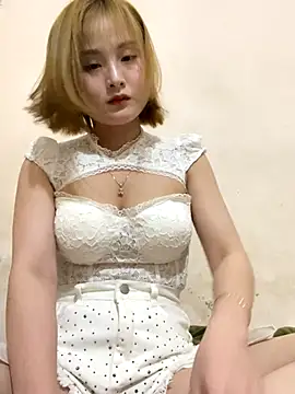 Emma sexy98 online show from October 30, 2025, 4:08 pm