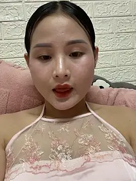 Emma sexy98 online show from December 20, 2025, 4:25 pm