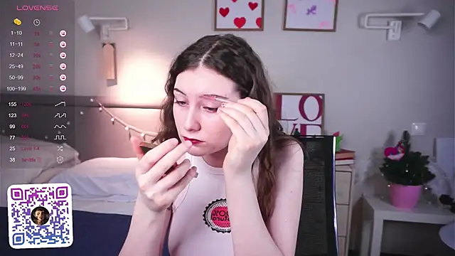 Snapshot of MegganKinson chatting on February 27, 2026, 5:29 am MegganKinson online show from February 27, 2026, 5:29 am