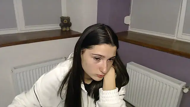 Snapshot of a_alessia chatting on October 27, 2025, 1:59 pm a alessia online show from October 27, 2025, 1:59 pm