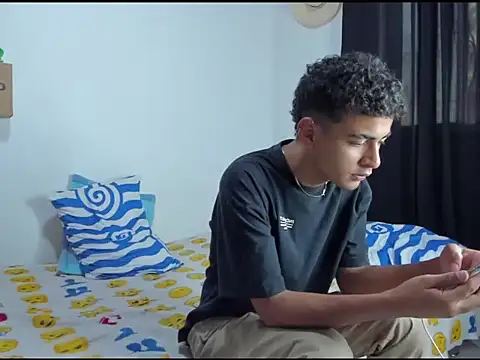 Snapshot of Daniel_Hot276 chatting on January 9, 2026, 9:05 pm Daniel Hot276 online show from January 9, 2026, 9:05 pm