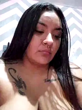 Jennifersbodyy online show from December 20, 2025, 4:25 pm