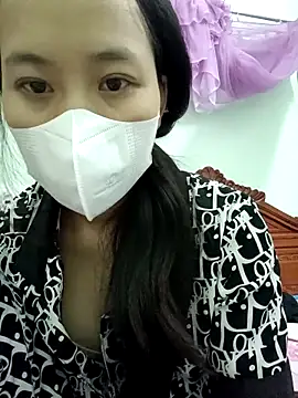 LylyCii69 online show from October 23, 2025, 7:40 am