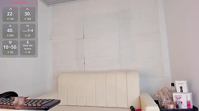 Katie perry18 online show from November 22, 2025, 8:13 am