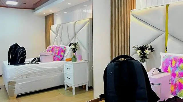 SweetKata  online show from November 30, 2025, 11:47 am