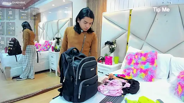 SweetKata  online show from December 14, 2025, 11:48 am