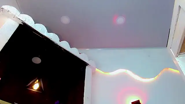 JessiValentin online show from July 7, 2026, 6:47 am