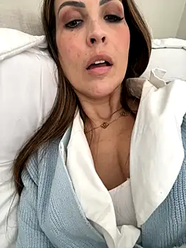 fadadaPutaria online show from November 22, 2025, 6:18 pm