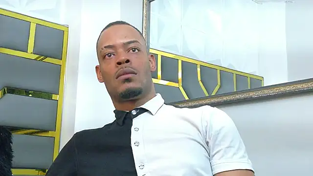 Snapshot of Neytanmalcon chatting on November 12, 2025, 8:19 pm Neytanmalcon online show from November 12, 2025, 8:19 pm