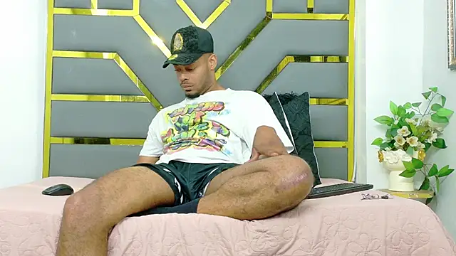 Snapshot of Neytanmalcon chatting on November 28, 2025, 9:06 pm Neytanmalcon online show from November 28, 2025, 9:06 pm