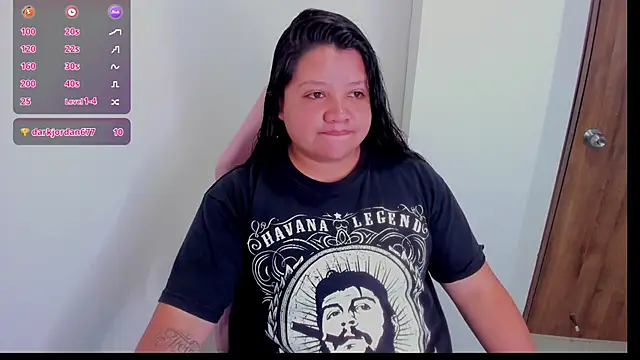 Snapshot of Sweet_Deemonn chatting on October 25, 2025, 1:29 pm Sweet Deemonn online show from October 25, 2025, 1:29 pm