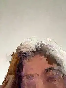 Snapshot of Ellemonroe chatting on October 23, 2025, 1:32 pm Ellemonroe online show from October 23, 2025, 1:32 pm