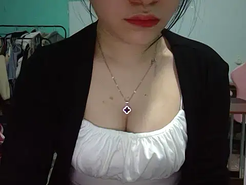 May2k2 online show from November 2, 2025, 1:41 am