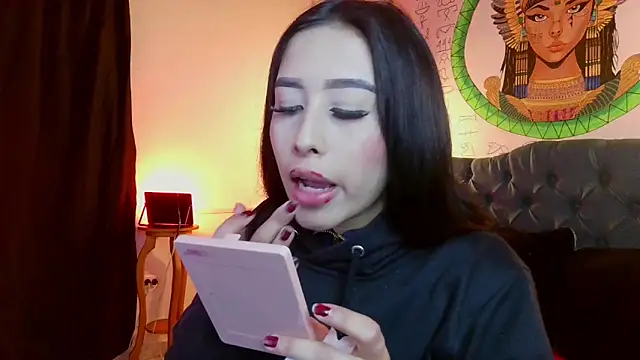 Snapshot of melissa__dolce chatting on December 20, 2025, 9:00 pm melissa dolce online show from December 20, 2025, 9:00 pm