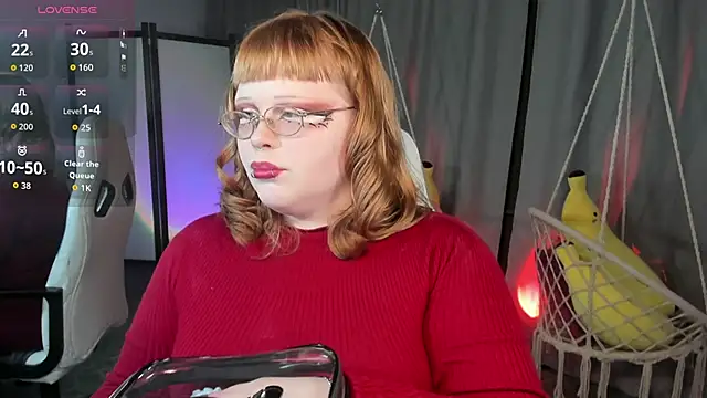 Snapshot of LottieReed chatting on February 7, 2026, 6:11 pm LottieReed online show from February 7, 2026, 6:11 pm