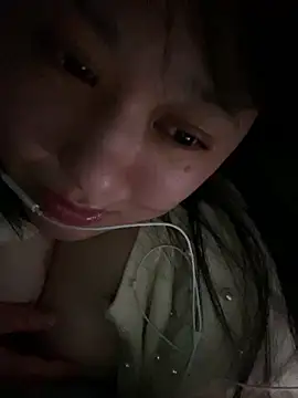 Snapshot of RIHO_riho_01 chatting on February 14, 2026, 3:09 pm RIHO riho 01 online show from February 14, 2026, 3:09 pm