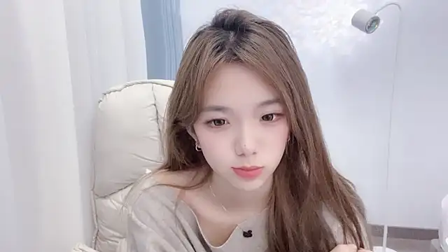 babyting-888- online show from November 26, 2025, 1:23 pm