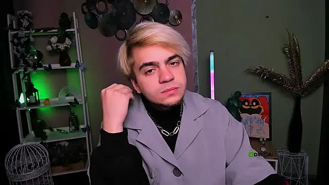 saimon best online show from November 12, 2025, 7:09 am