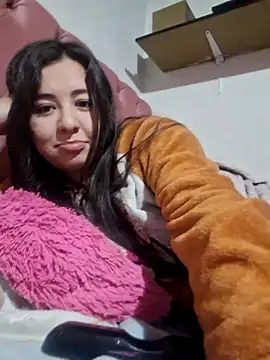 Snapshot of SantaRameriz chatting on February 16, 2026, 10:06 pm SantaRameriz online show from February 16, 2026, 10:06 pm