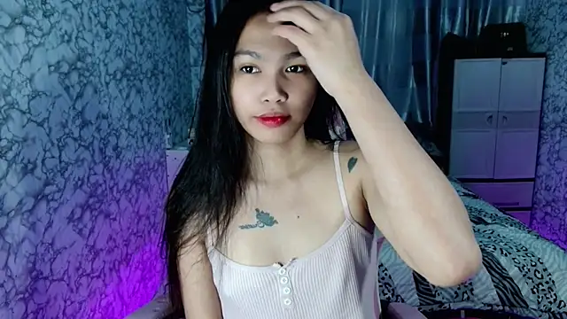  Lachica  online show from November 22, 2025, 12:20 am