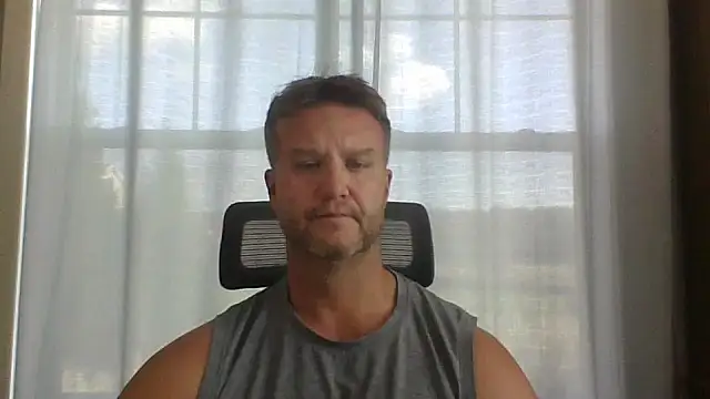 Snapshot of 45andfit1 chatting on October 23, 2025, 2:05 pm 45andfit1 online show from October 23, 2025, 2:05 pm