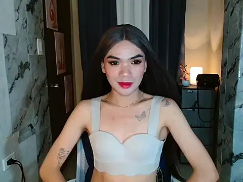 AlexaCollins0 online show from May 10, 2026, 7:30 pm