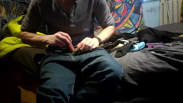 Snapshot of YourAddicted2 chatting on January 11, 2026, 6:02 pm YourAddicted2 online show from January 11, 2026, 6:02 pm