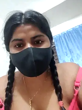 cherry-03 online show from November 1, 2025, 7:49 pm