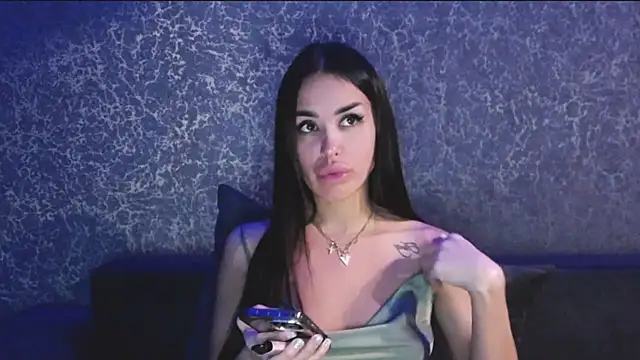 Snapshot of velvetveyraX chatting on January 8, 2026, 3:25 pm velvetveyraX online show from January 8, 2026, 3:25 pm