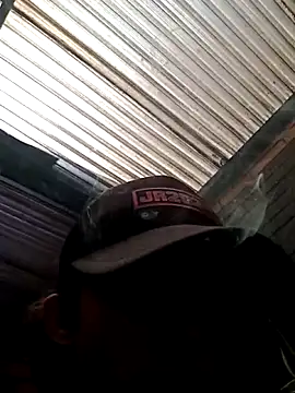 Khalid16  online show from November 11, 2025, 2:17 pm