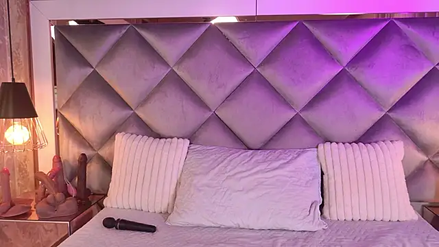 Snapshot of _giggy_2 chatting on November 14, 2025, 12:04 pm giggy 2 online show from November 14, 2025, 12:04 pm